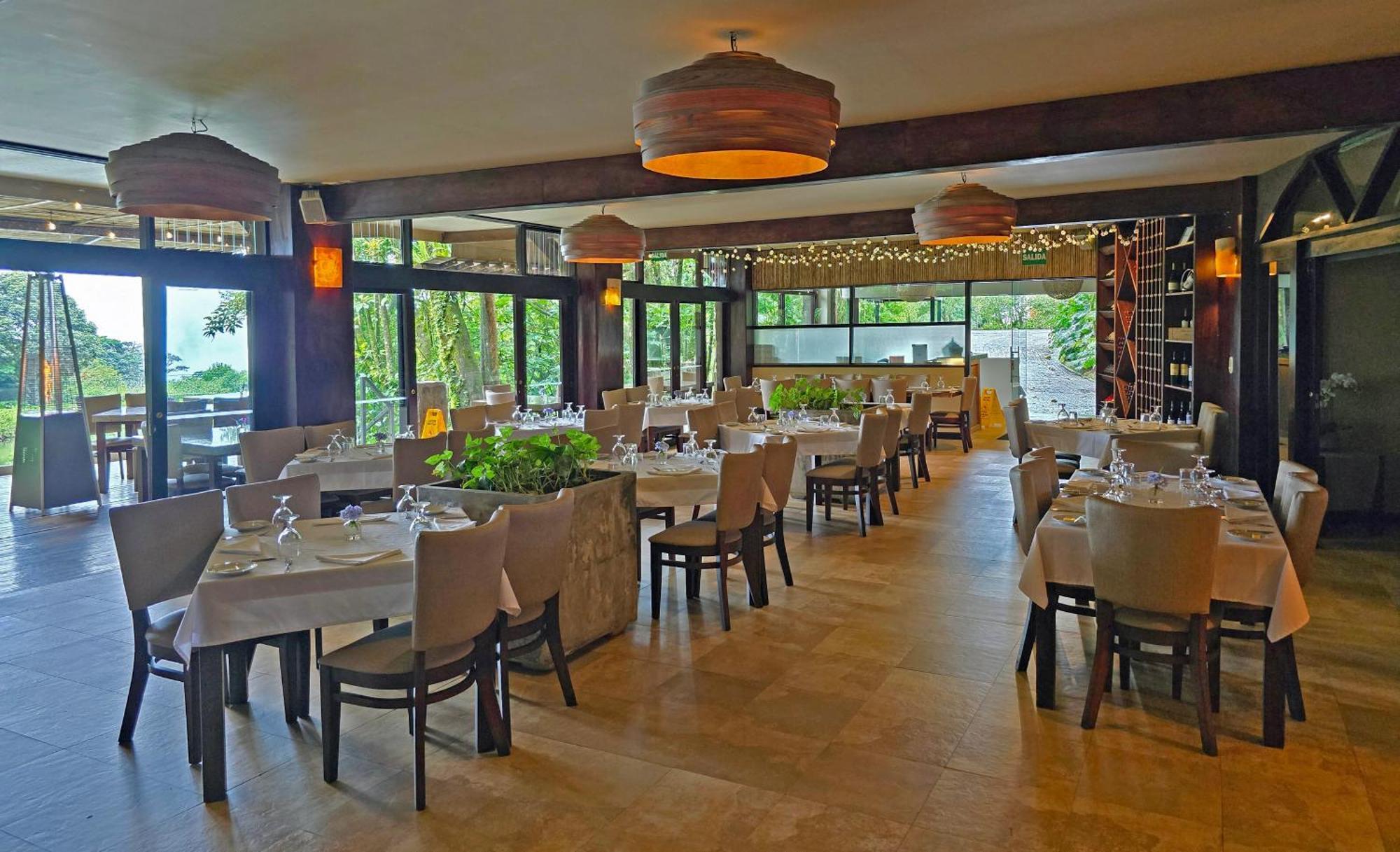 El Establo Mountain Hotel Monteverde Exterior photo